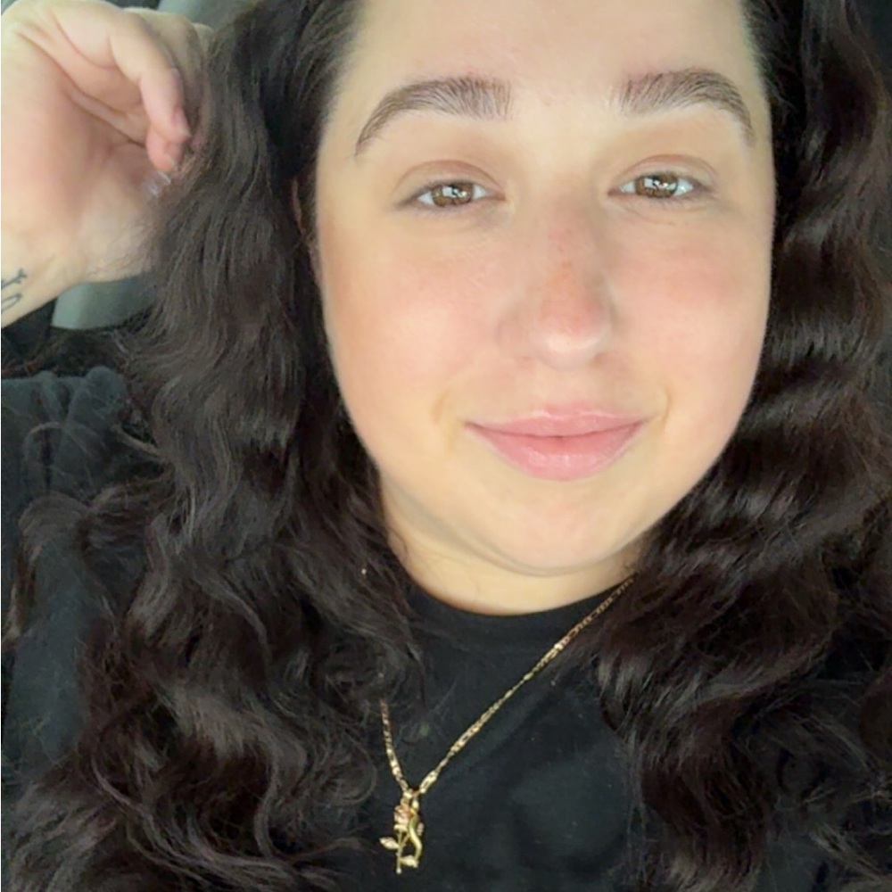 Meet your Posher, Carissa